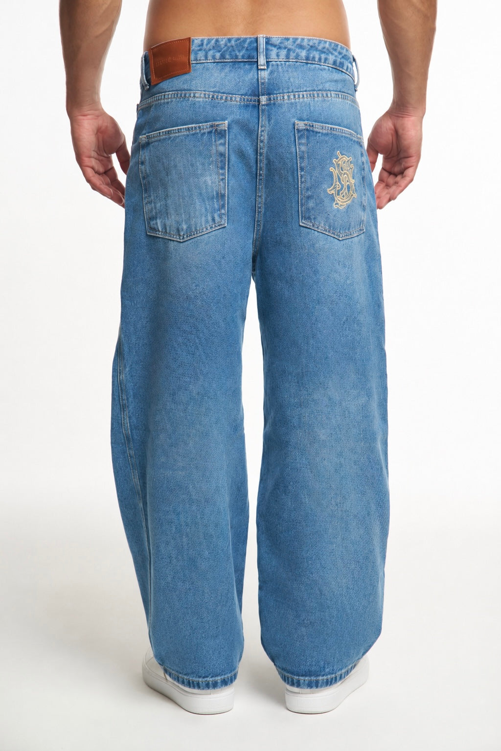 THE PERFECT JEANS
