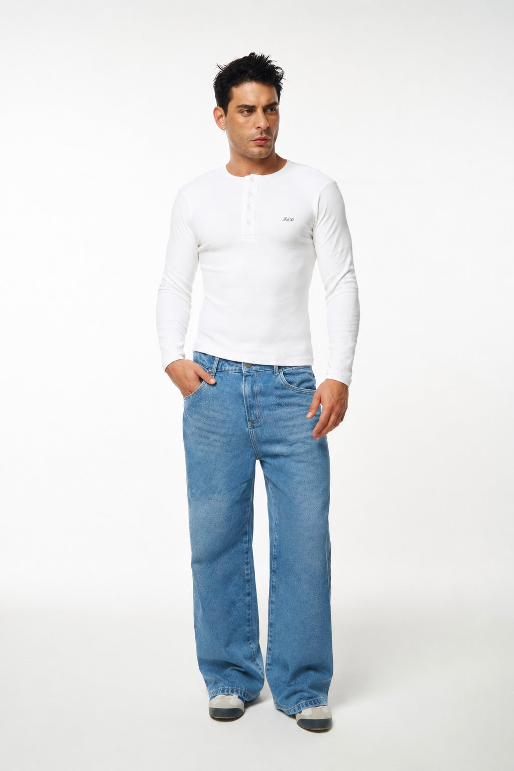 THE PERFECT HENLEY - WHITE
