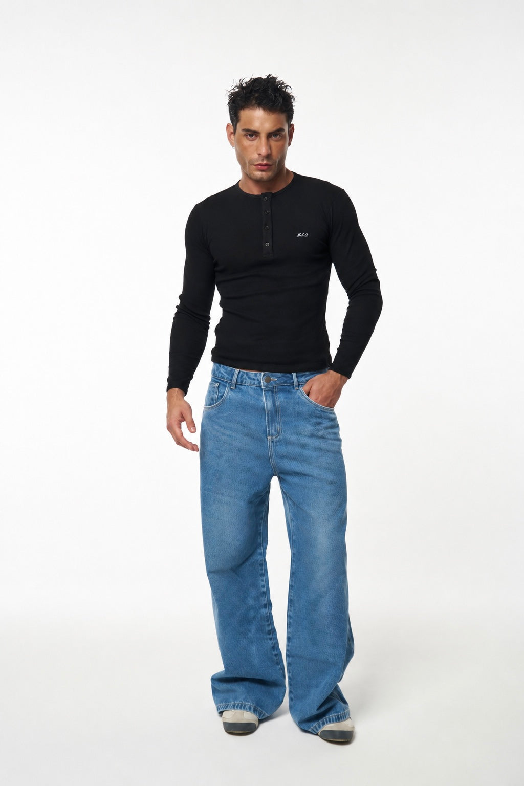THE PERFECT HENLEY - BLACK