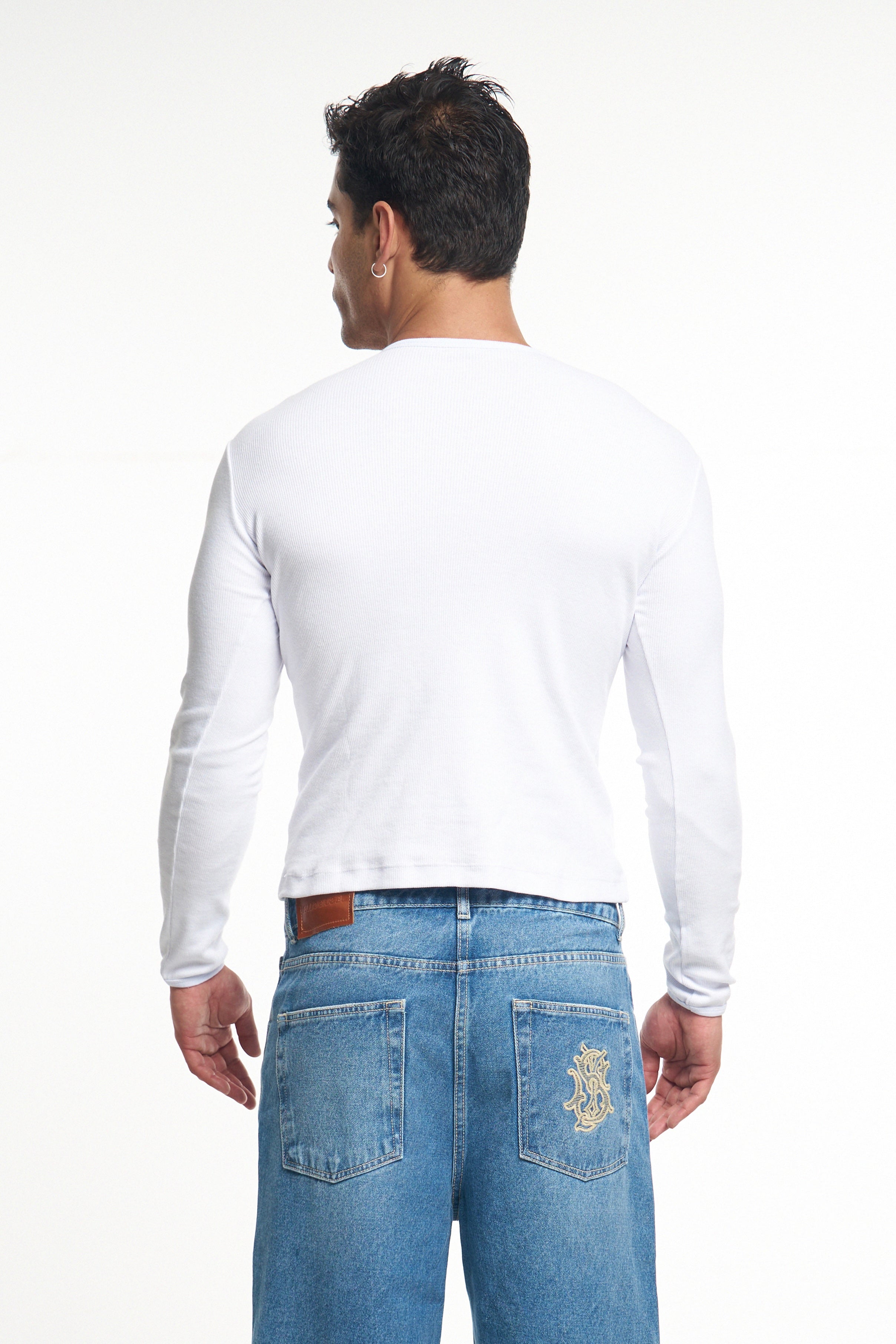 THE PERFECT HENLEY - WHITE